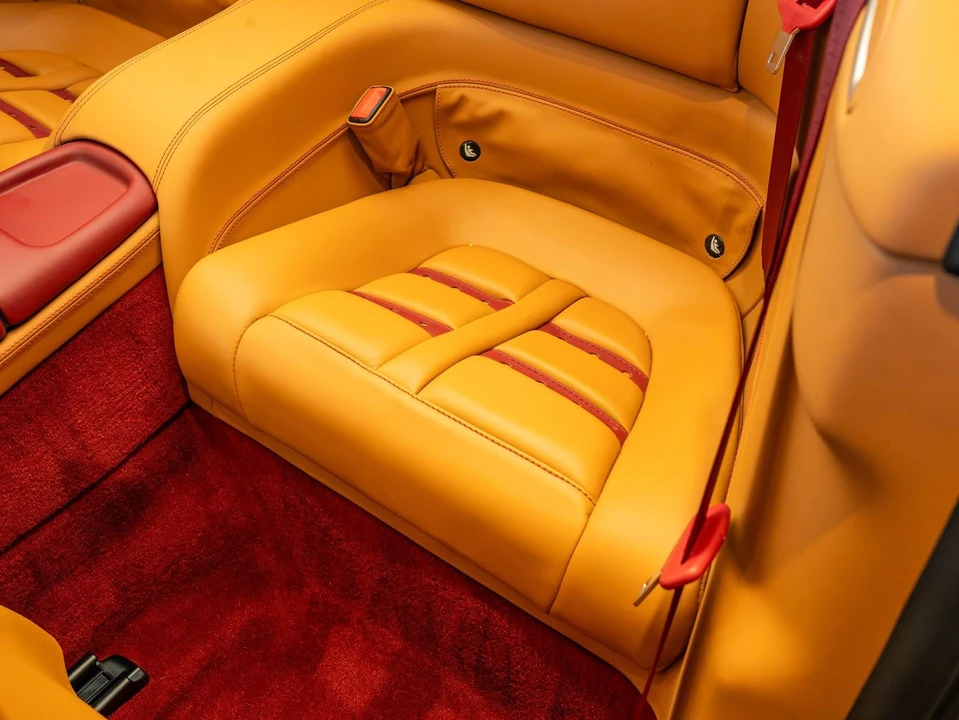 2010 Ferrari California - Image 14 of 31