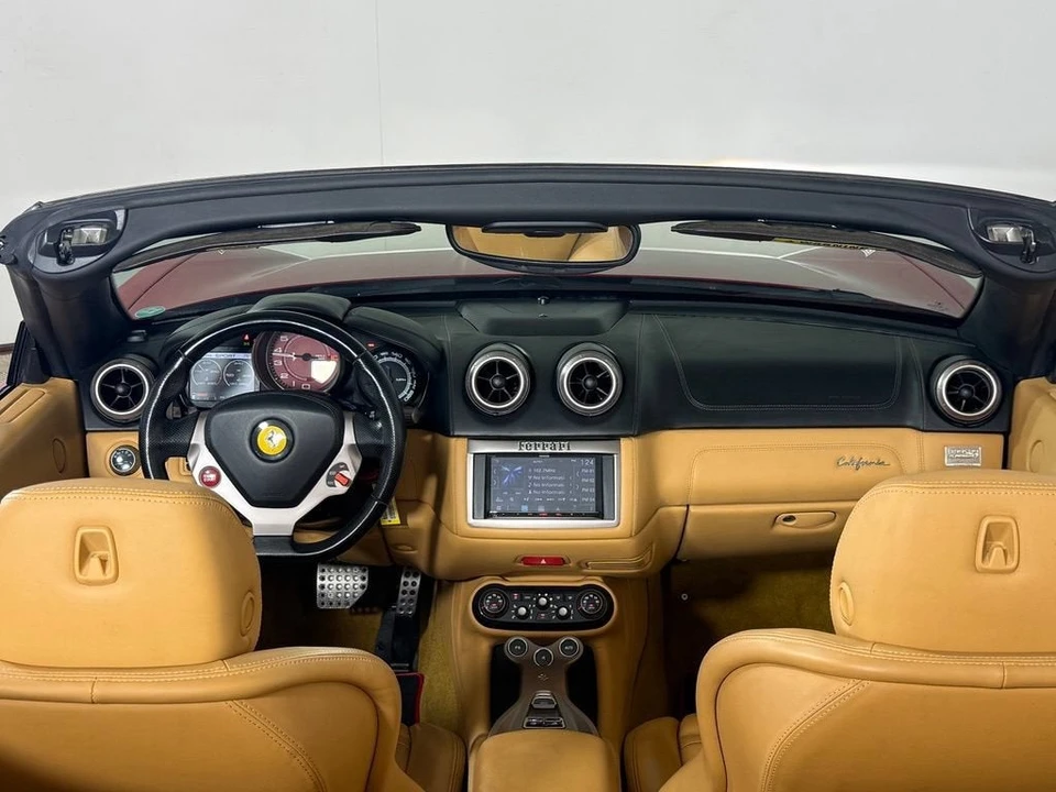 2010 Ferrari California - Image 20 of 28