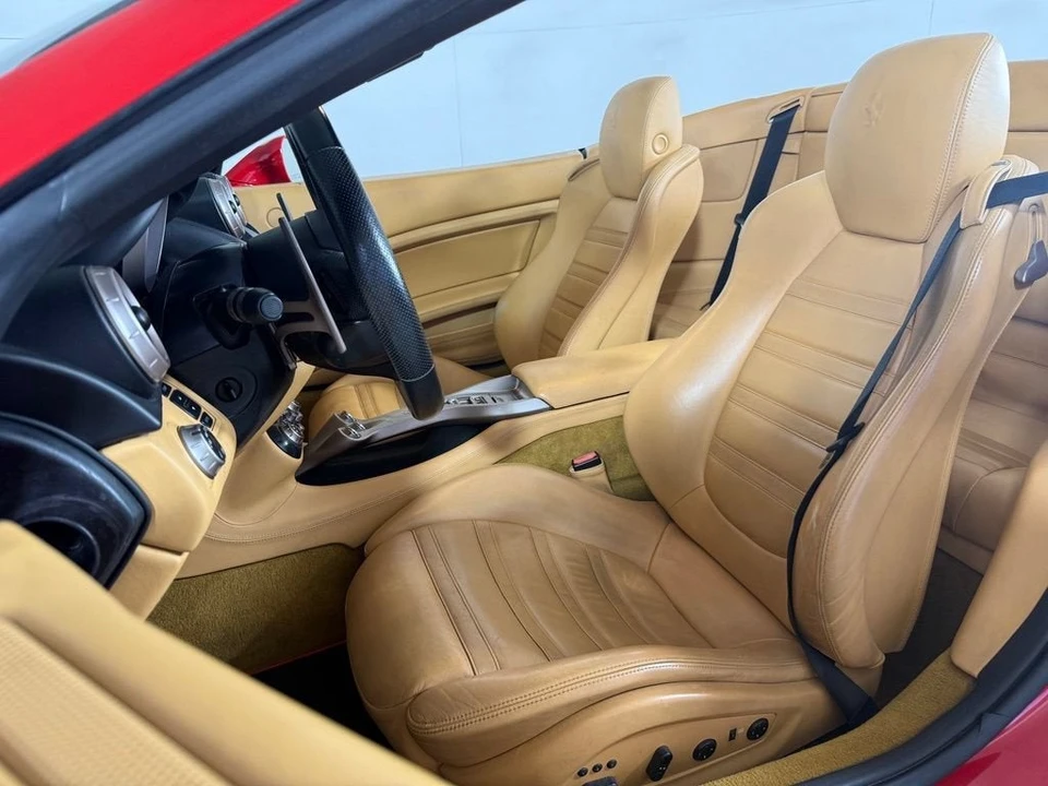 2010 Ferrari California - Image 13 of 28