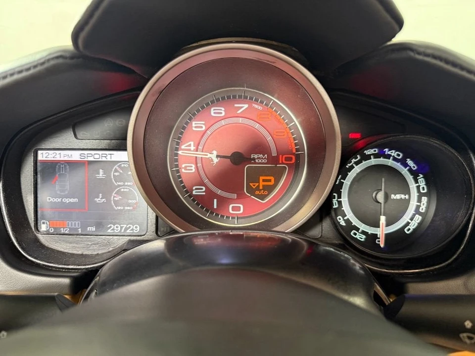 2010 Ferrari California - Image 15 of 28