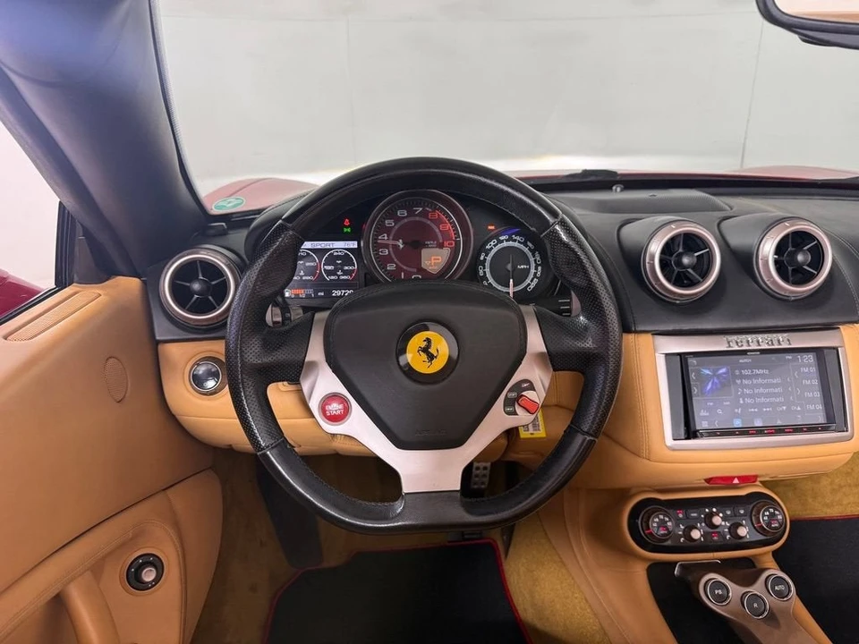 2010 Ferrari California - Image 19 of 28