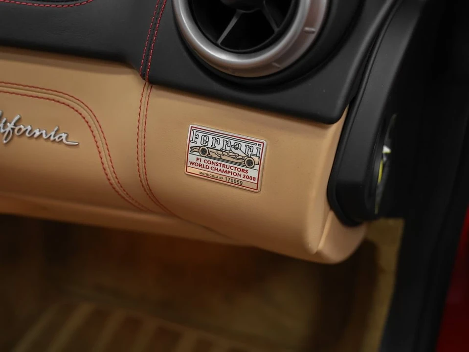 2010 Ferrari California - Image 31 of 31