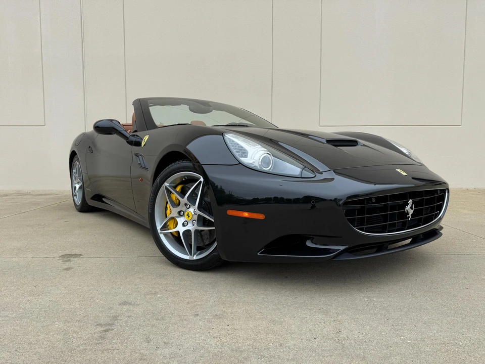 2010 Ferrari California - Image 29 of 31