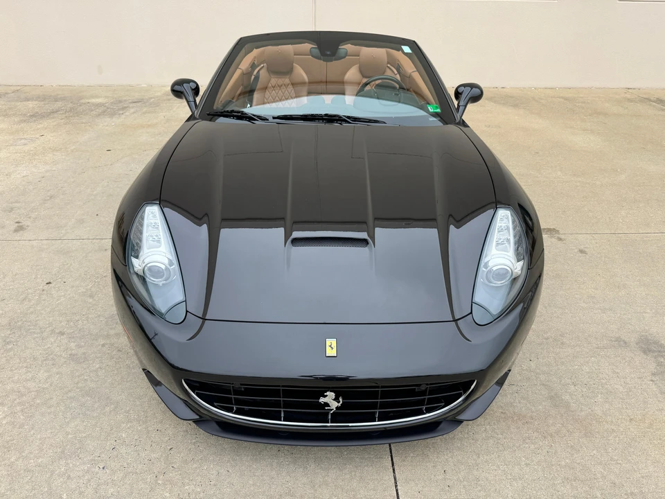 2010 Ferrari California - Image 9 of 31