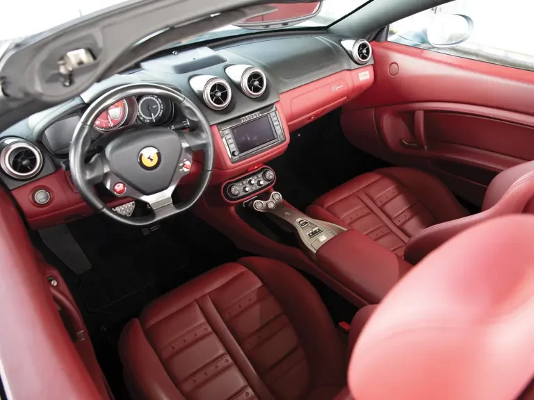 2010 Ferrari California - Image 5 of 27