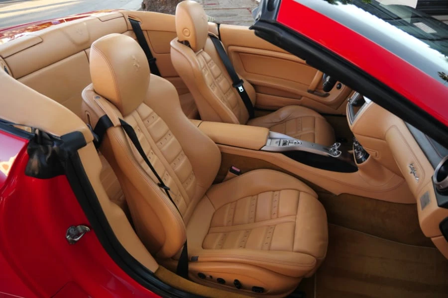 2010 Ferrari California - Image 18 of 22