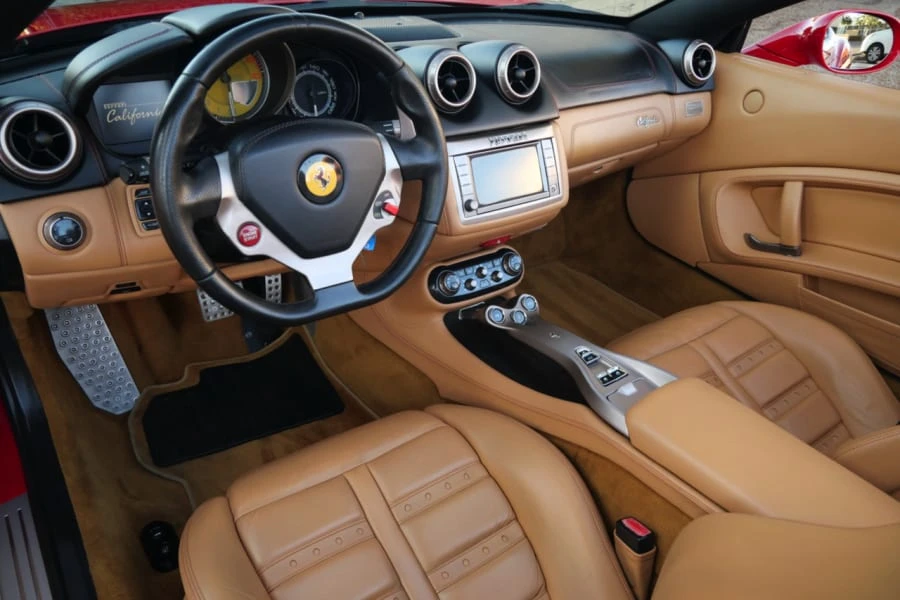 2010 Ferrari California - Image 11 of 22