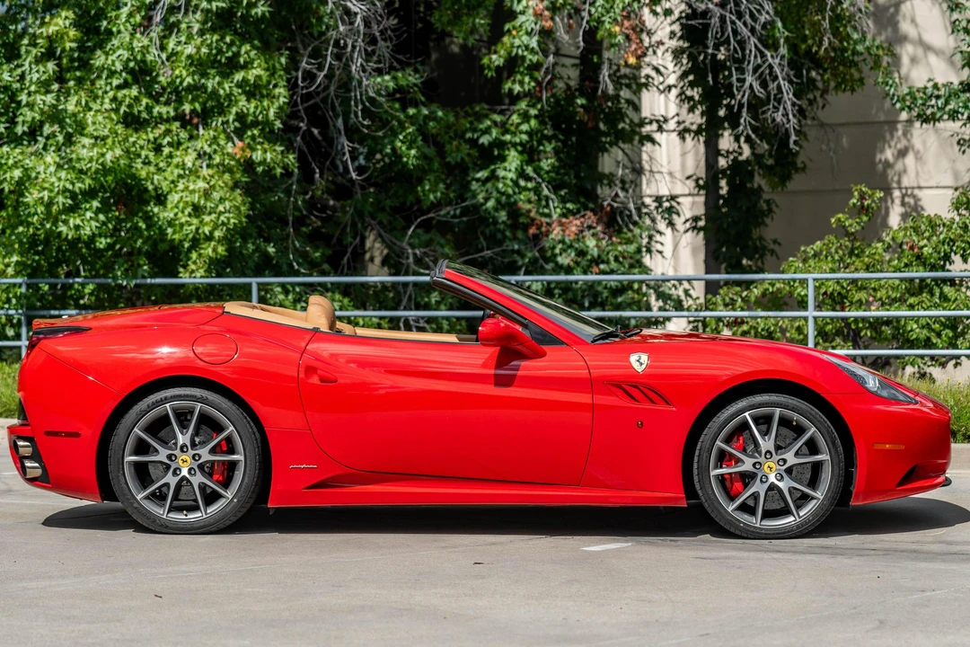 2010 Ferrari California - Image 3 of 31
