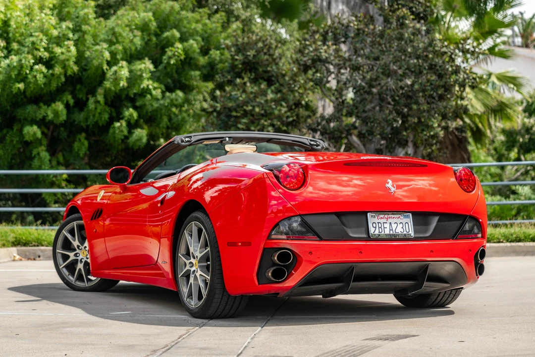 2010 Ferrari California - Image 7 of 31