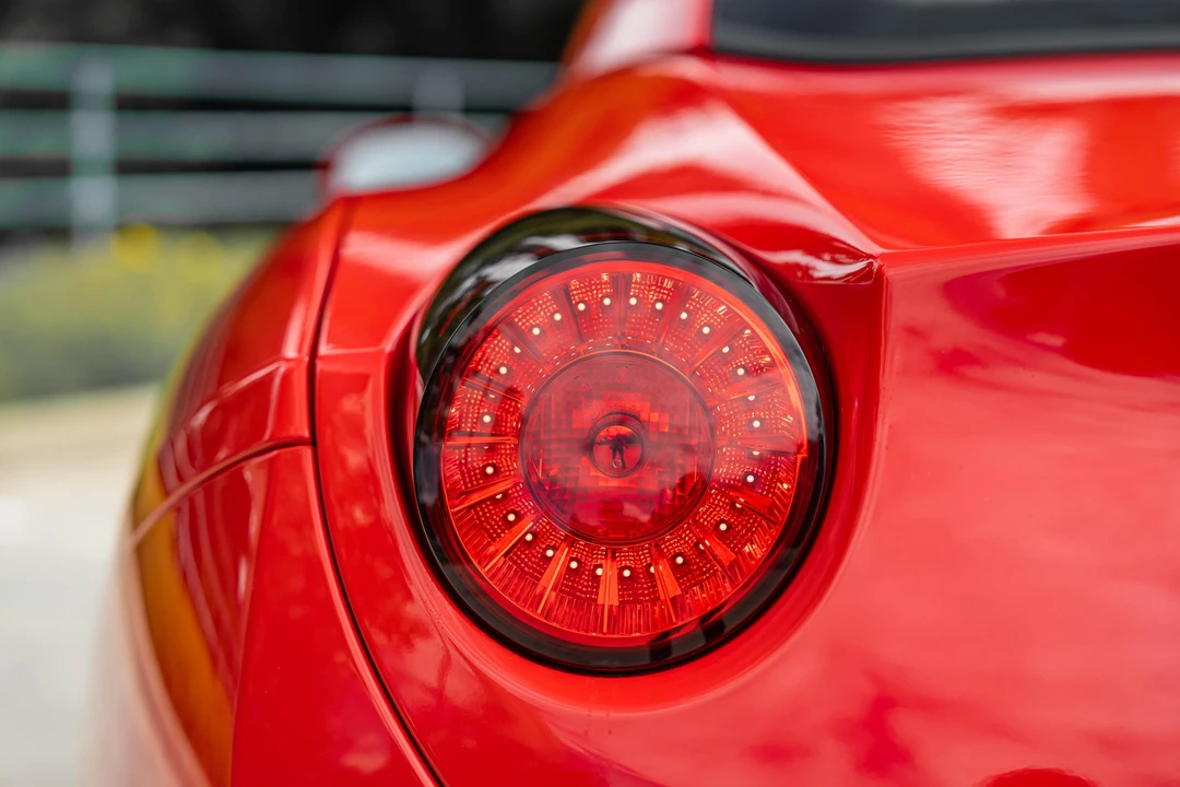 2010 Ferrari California - Image 23 of 31