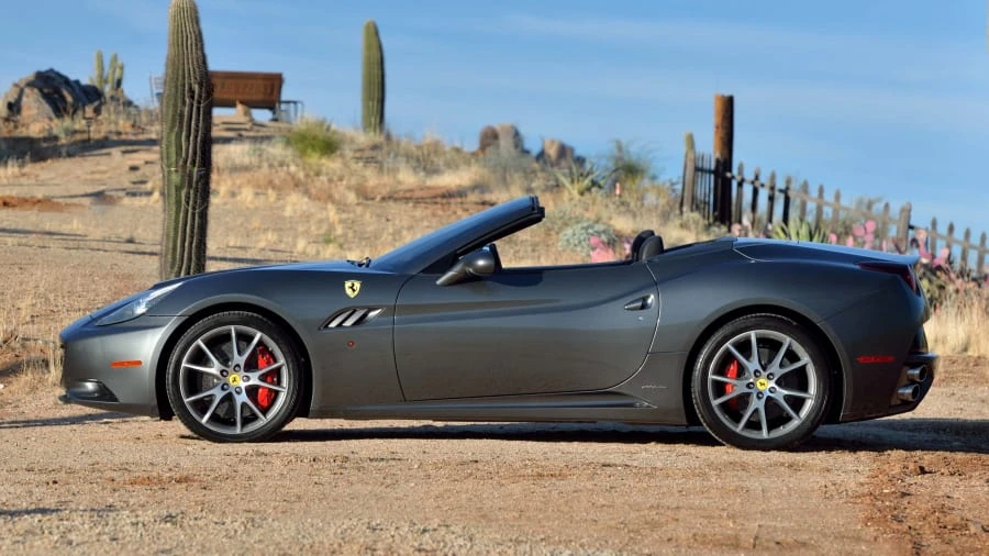 2010 Ferrari California - Image 10 of 20