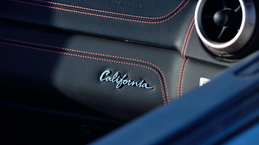 2010 Ferrari California - Image 13 of 20