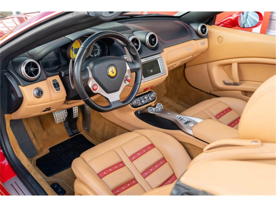 2010 Ferrari California - Image 10 of 12