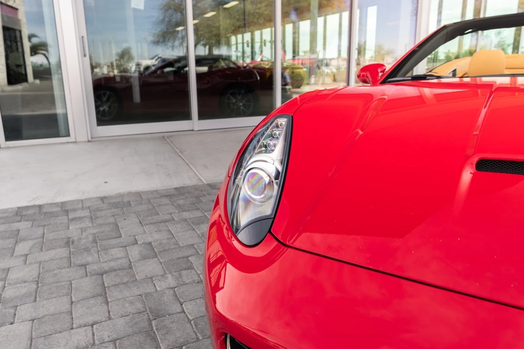 2010 Ferrari California - Image 15 of 21