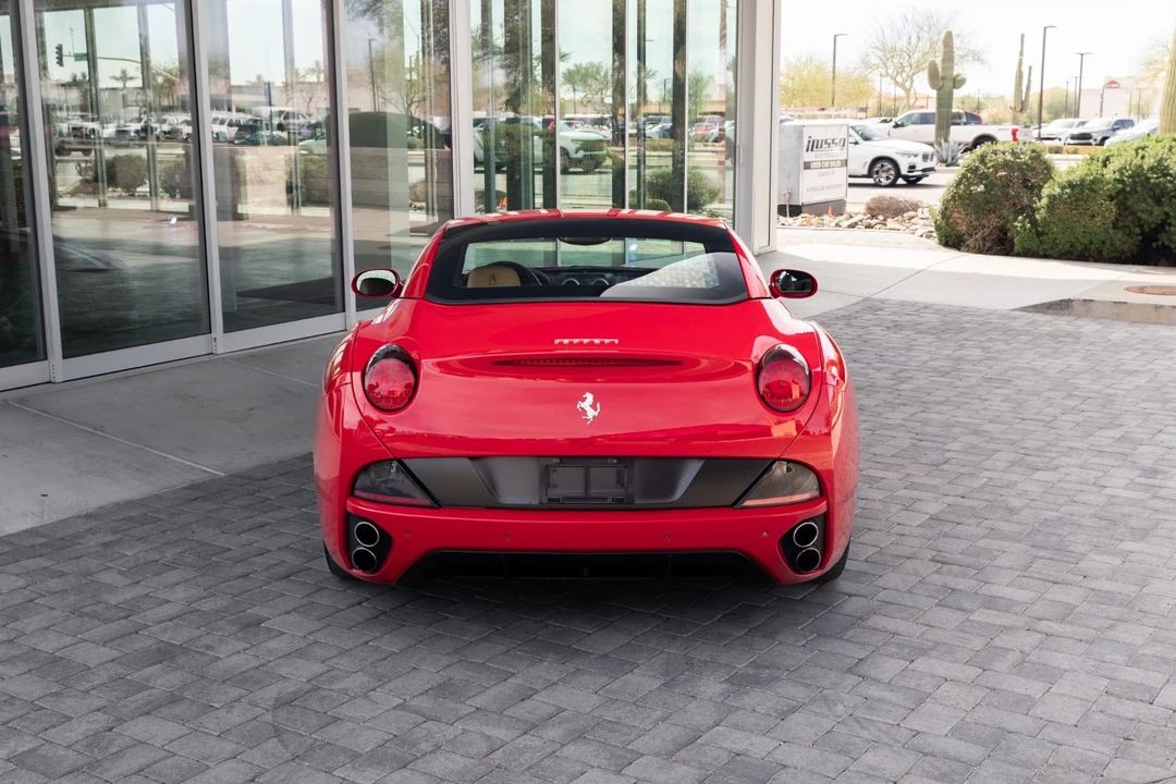 2010 Ferrari California - Image 17 of 21