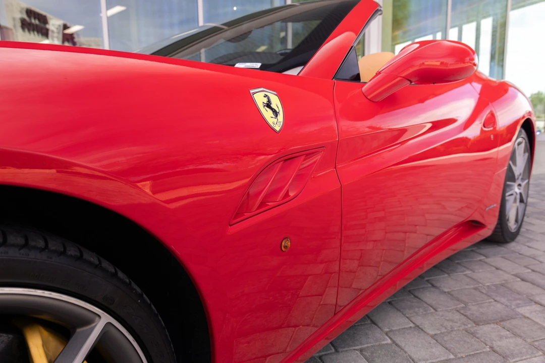 2010 Ferrari California - Image 10 of 21