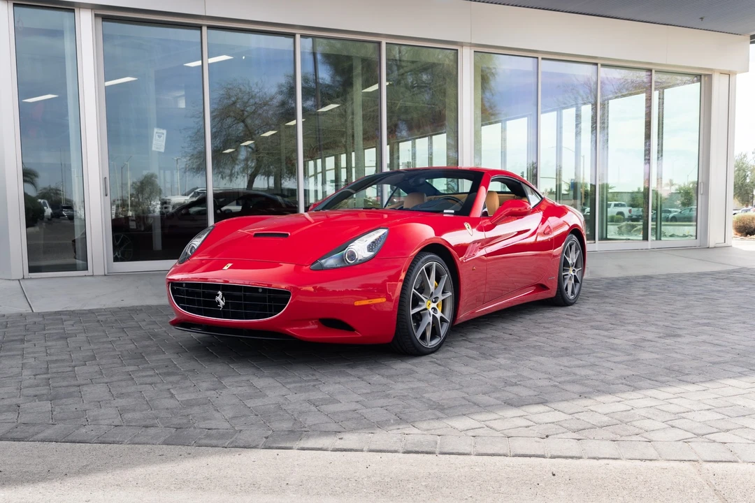 2010 Ferrari California - Image 16 of 21