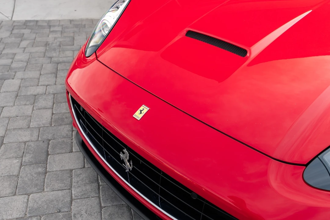 2010 Ferrari California - Image 7 of 21