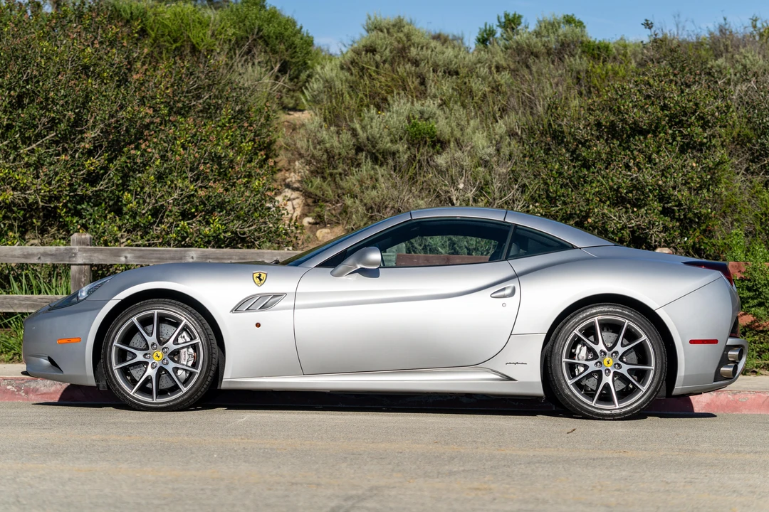 2010 Ferrari California - Image 3 of 31