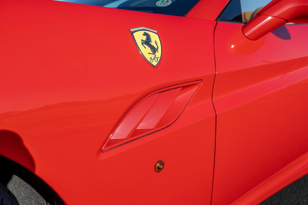 2010 Ferrari California - Image 24 of 30