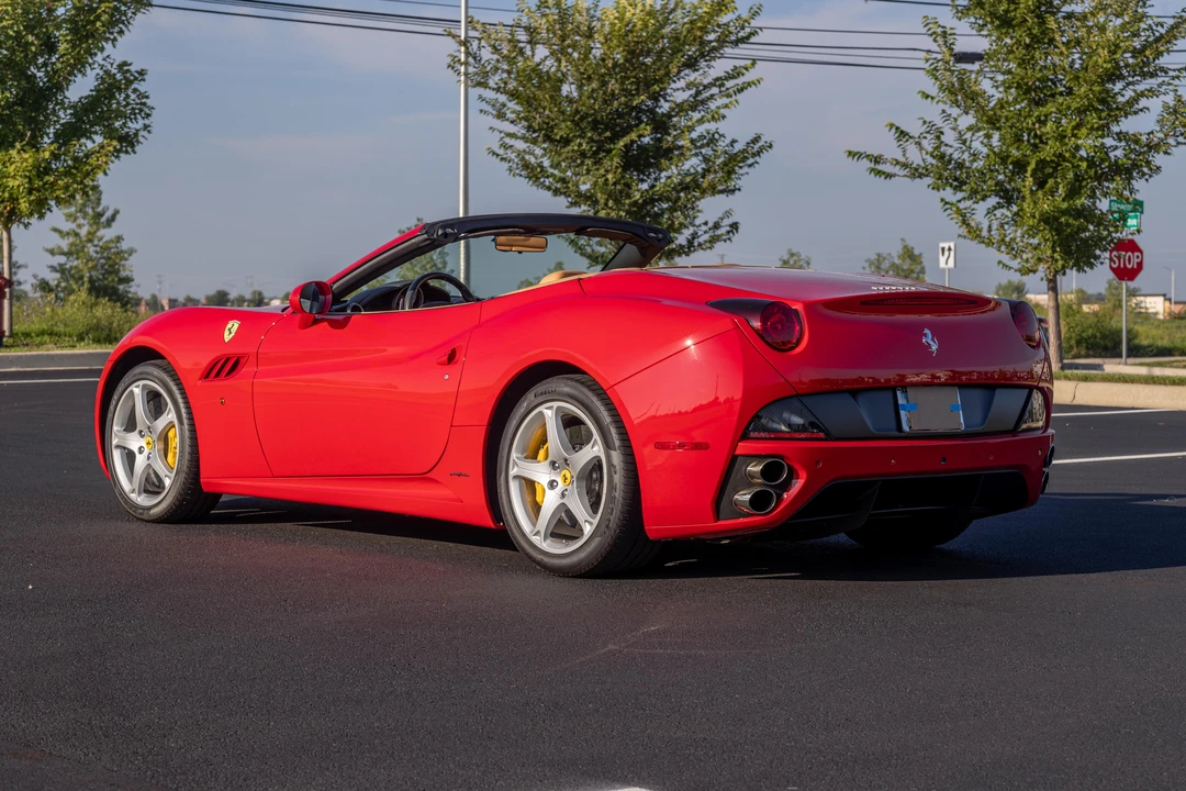 2010 Ferrari California - Image 8 of 30