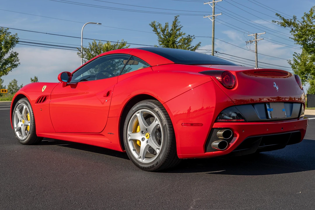 2010 Ferrari California - Image 4 of 30