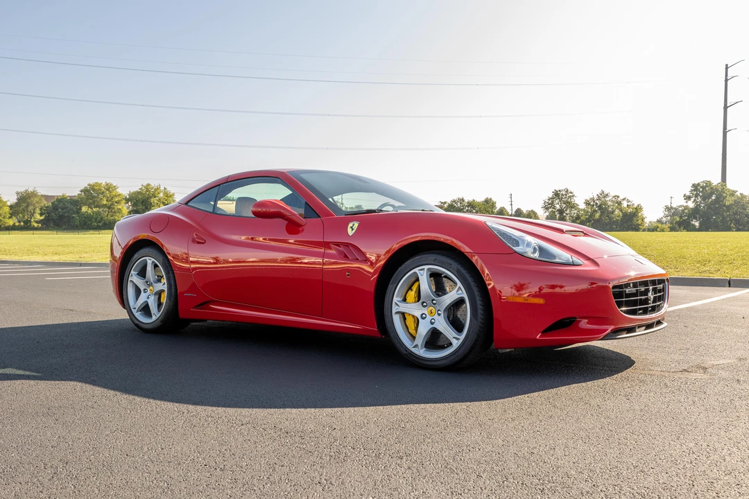 2010 Ferrari California - Image 18 of 30