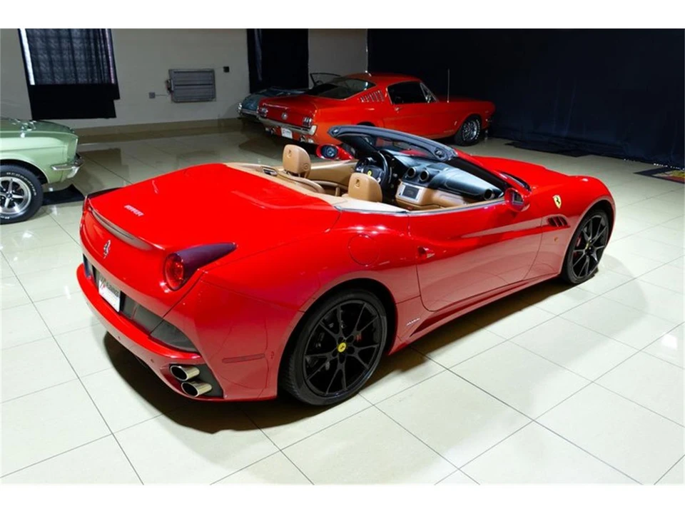 2010 Ferrari California - Image 23 of 31