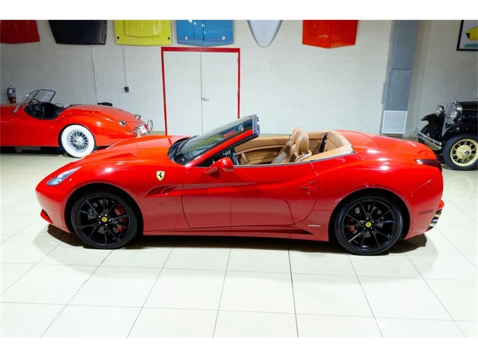 2010 Ferrari California - Image 9 of 31