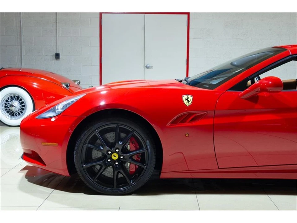2010 Ferrari California - Image 6 of 31