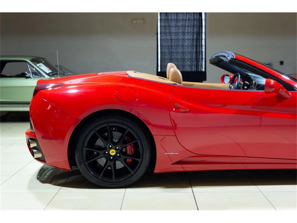 2010 Ferrari California - Image 27 of 31