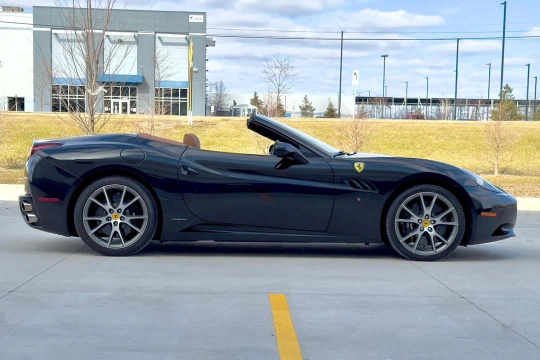 2010 Ferrari California - Image 3 of 31