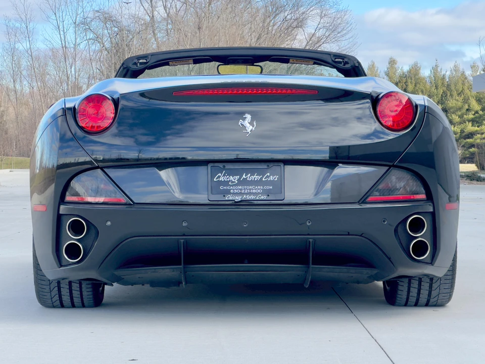 2010 Ferrari California - Image 15 of 31