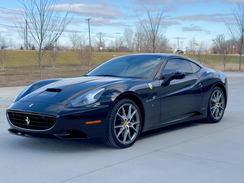 2010 Ferrari California - Image 25 of 31