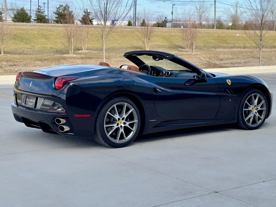 2010 Ferrari California - Image 18 of 31
