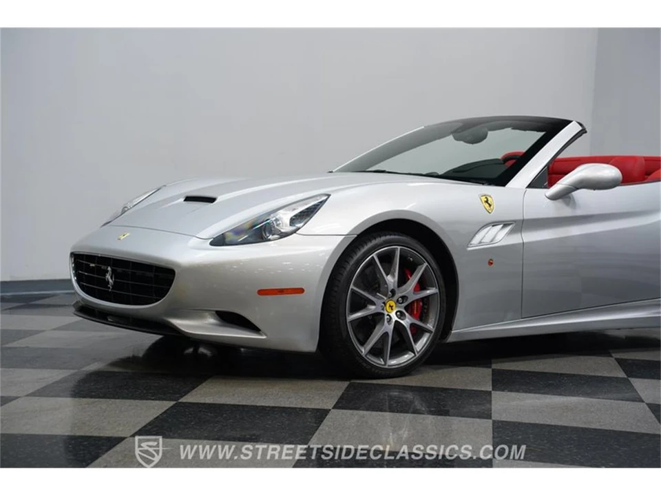 2010 Ferrari California - Image 17 of 31