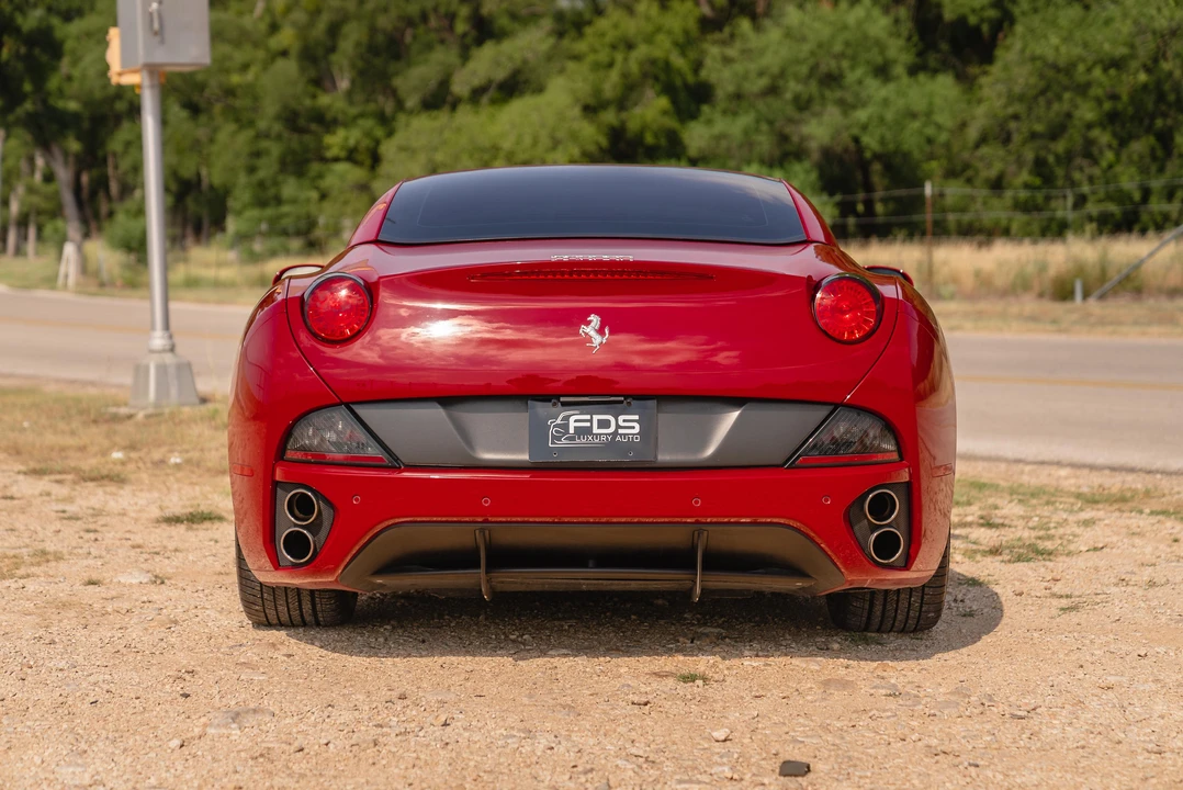 2010 Ferrari California - Image 20 of 31