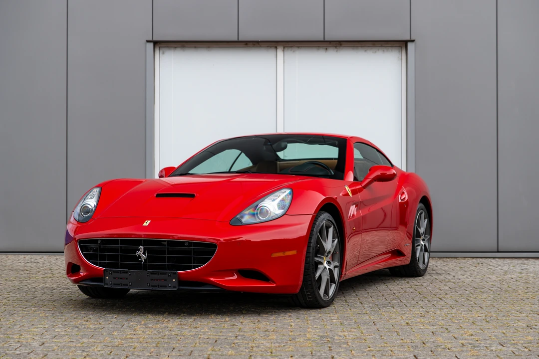2010 Ferrari California - Image 9 of 31