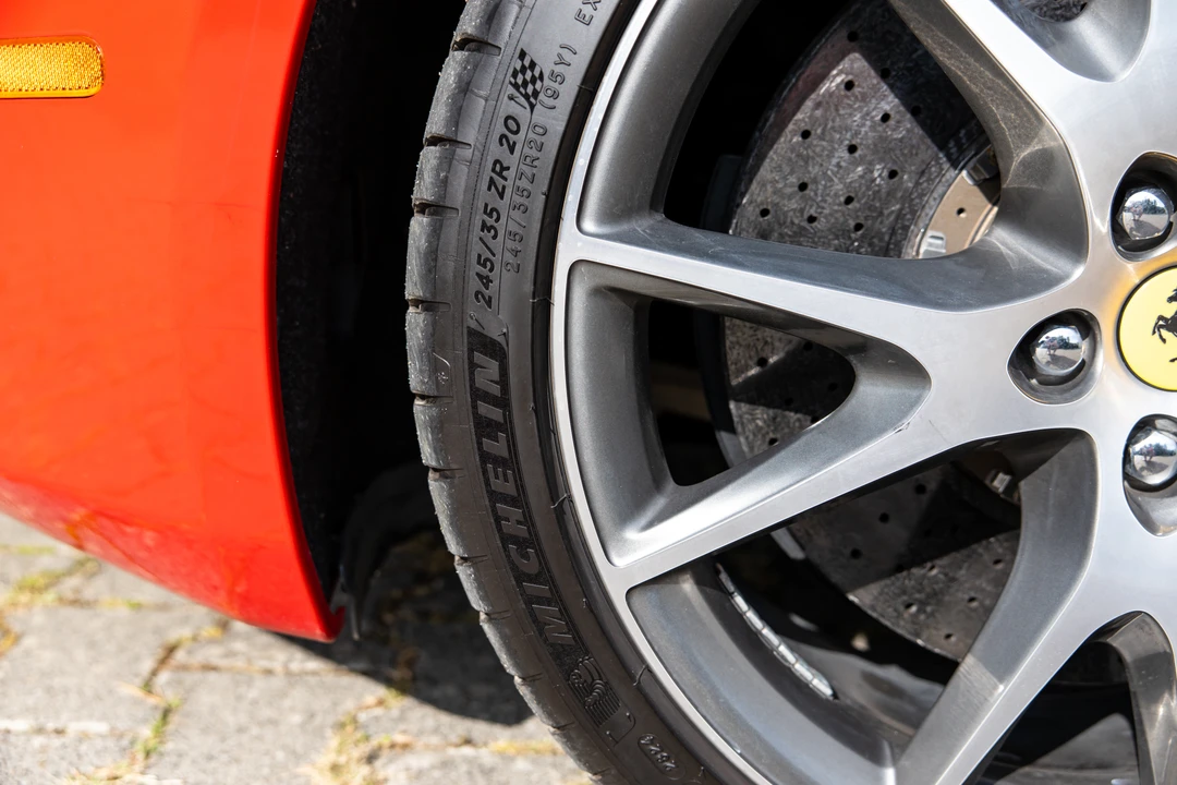 2010 Ferrari California - Image 29 of 31