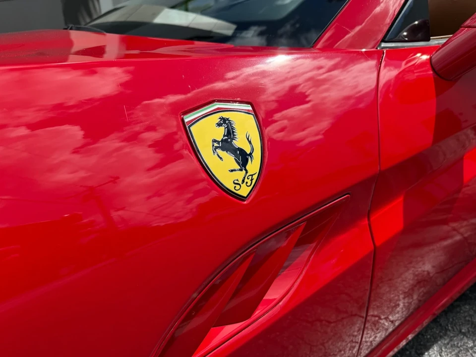 2010 Ferrari California - Image 7 of 21