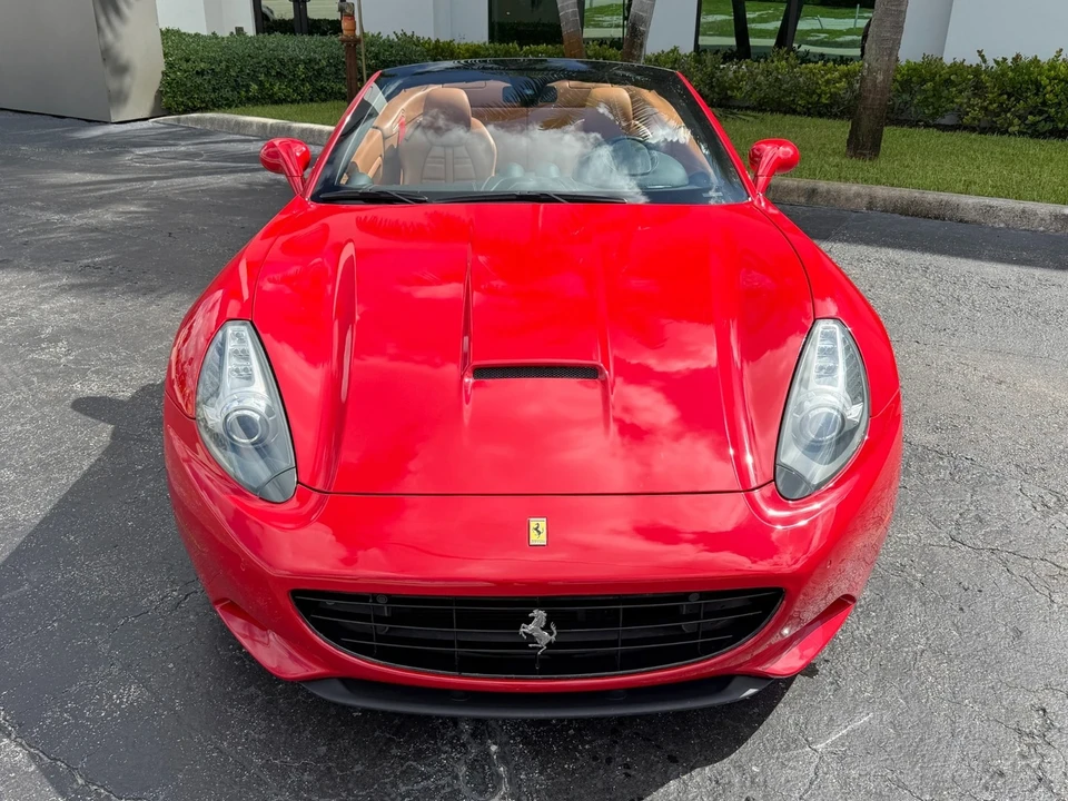 2010 Ferrari California - Image 17 of 21