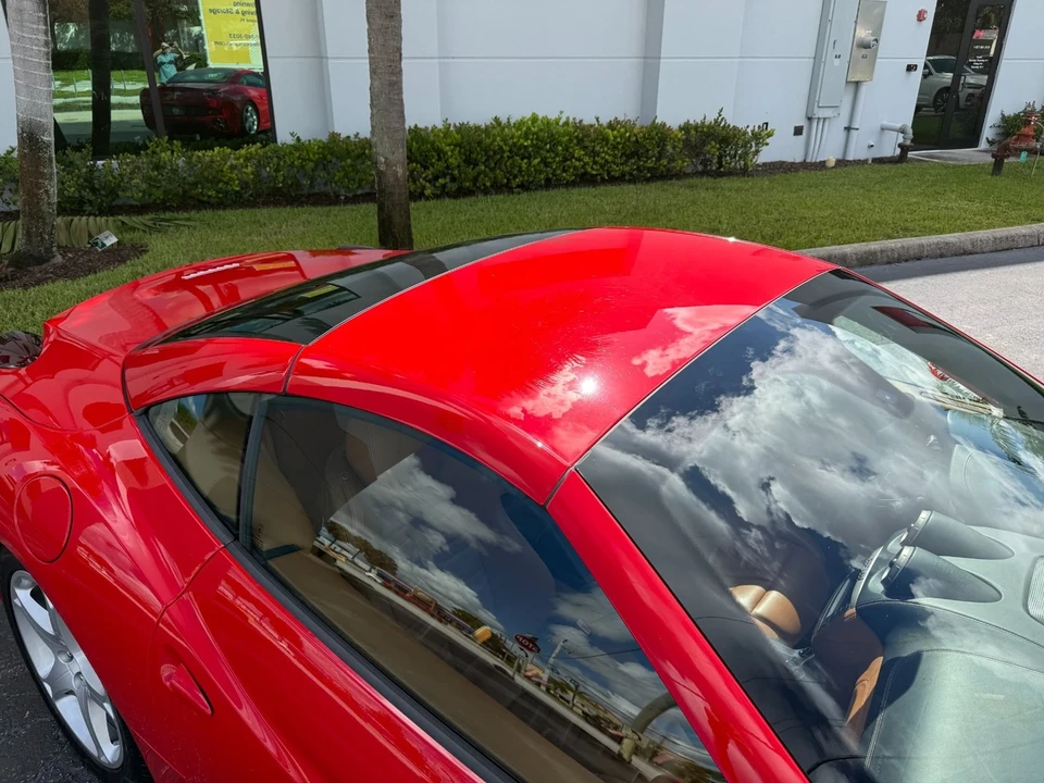 2010 Ferrari California - Image 16 of 21