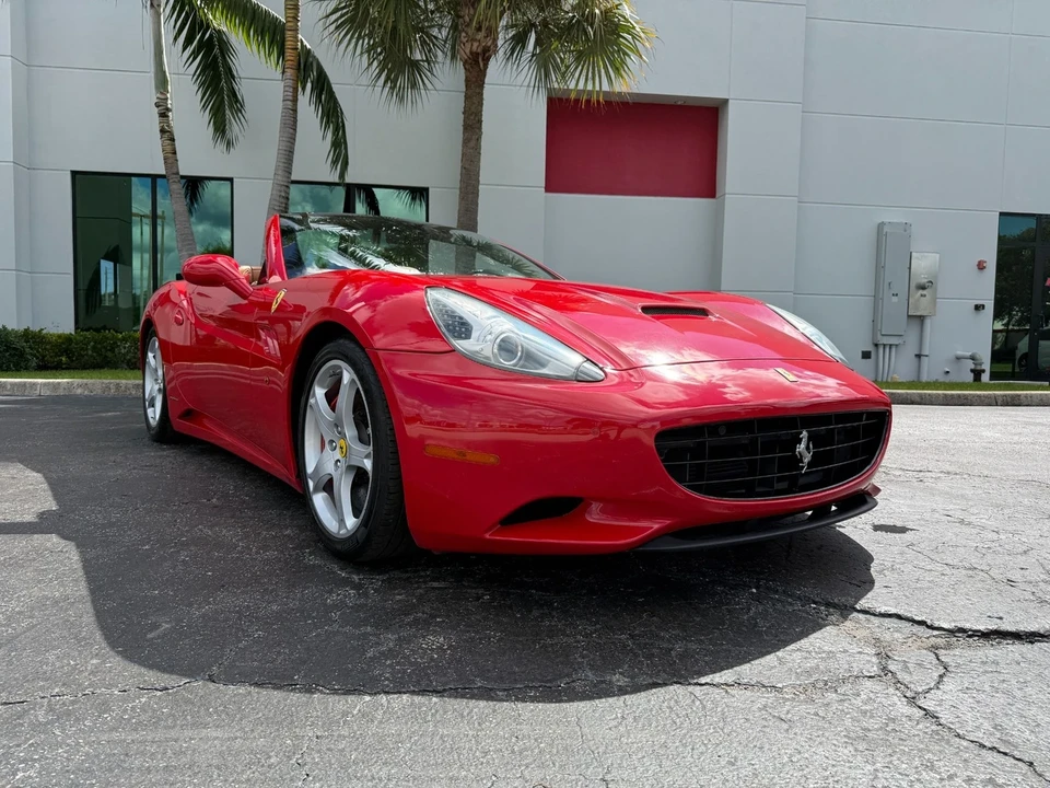 2010 Ferrari California - Image 4 of 21