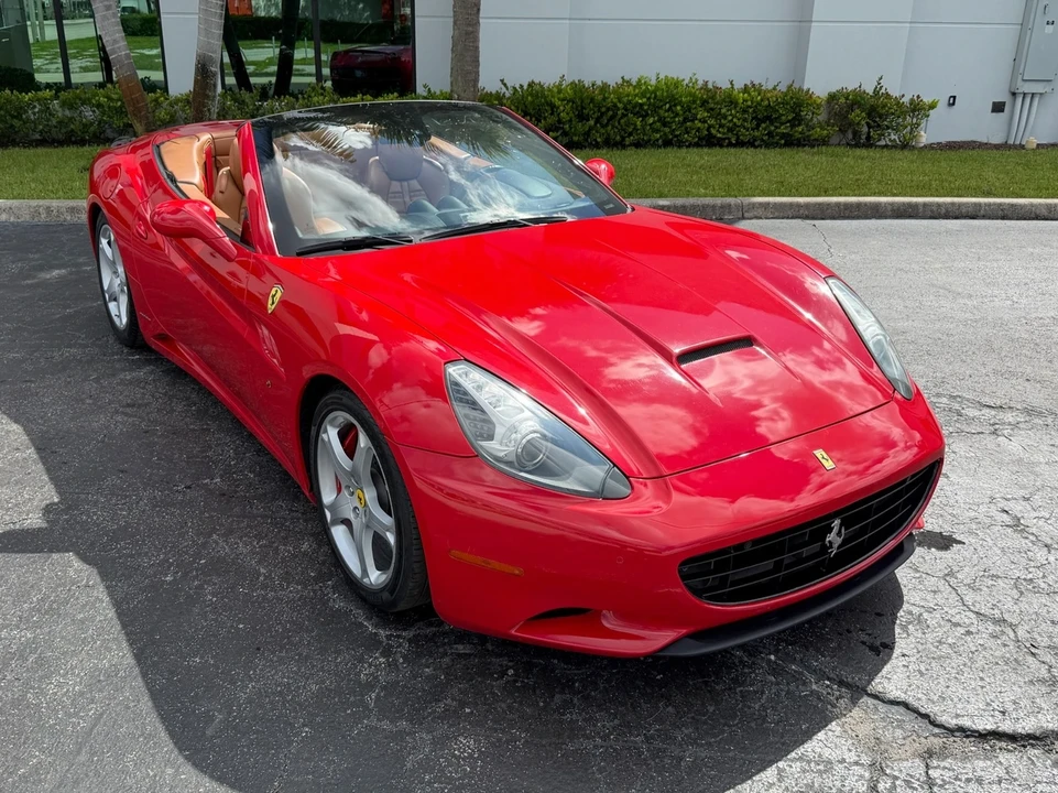 2010 Ferrari California - Image 14 of 21