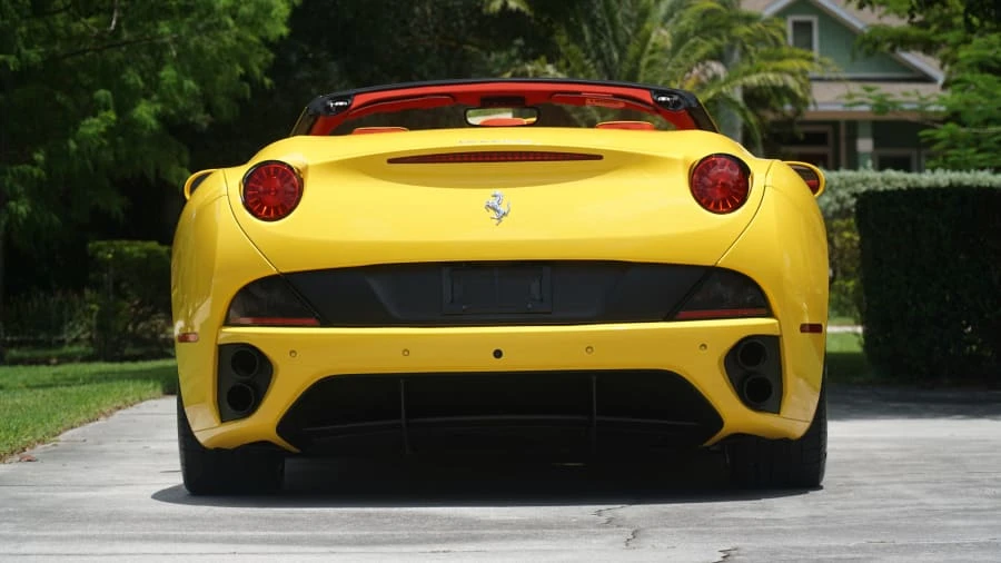 2010 Ferrari California - Image 12 of 19