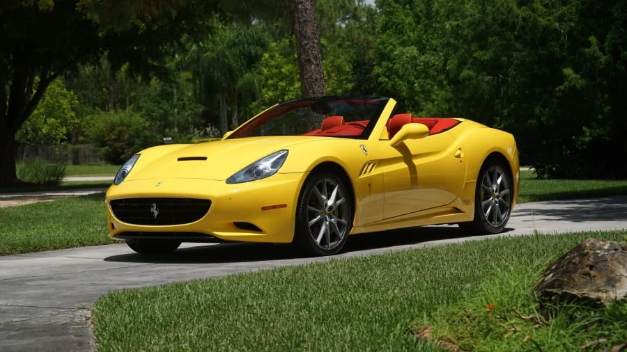 2010 Ferrari California - Image 16 of 19