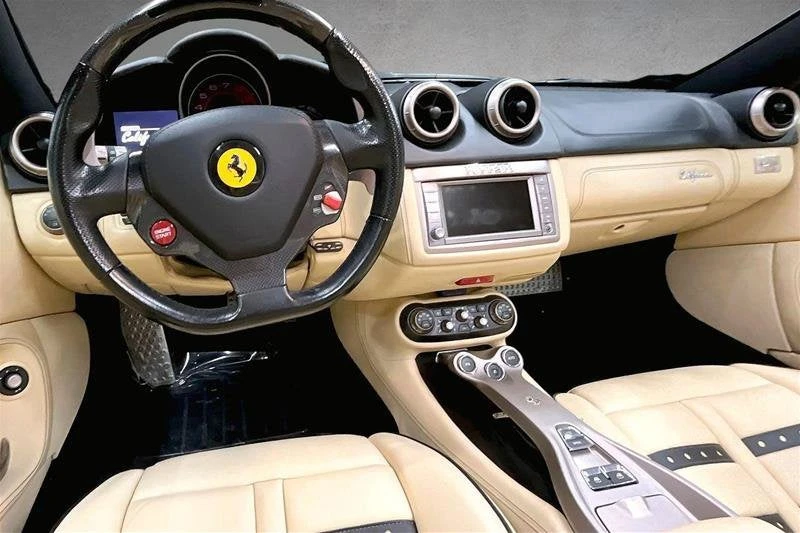 2010 Ferrari California - Image 11 of 17