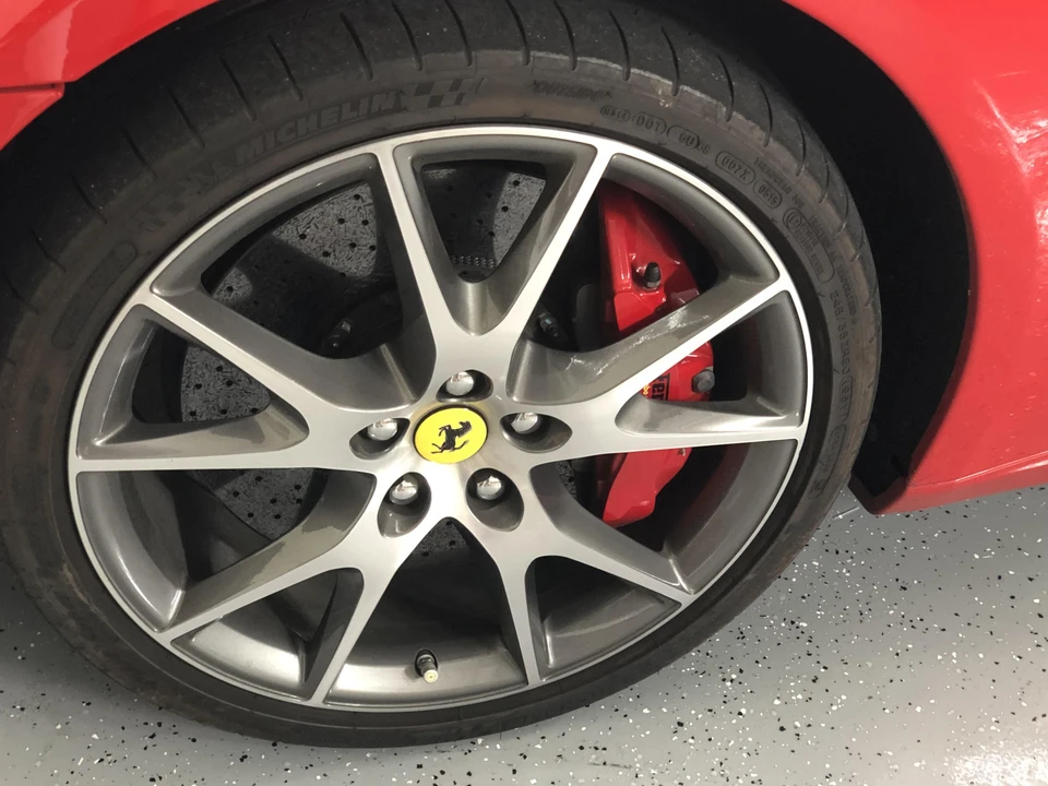 2010 Ferrari California - Image 19 of 31
