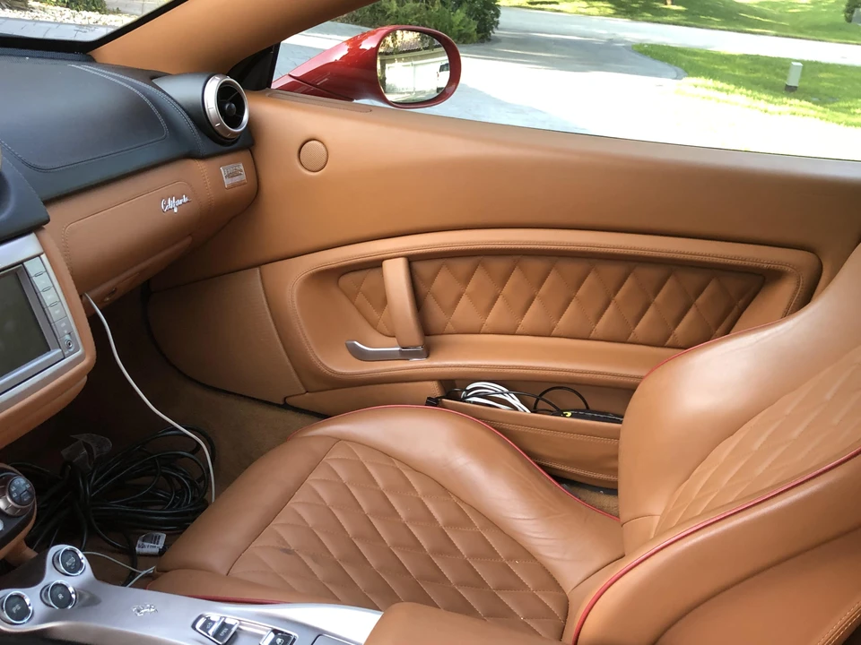2010 Ferrari California - Image 26 of 31