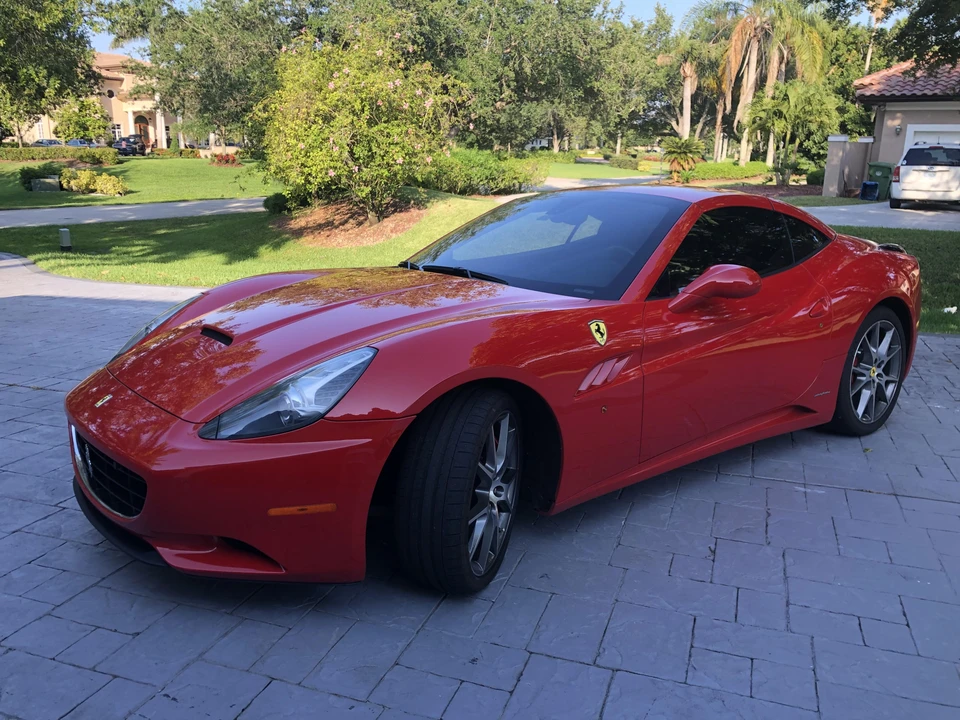 2010 Ferrari California - Image 10 of 31